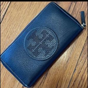 Tory Burch Continental Wallet